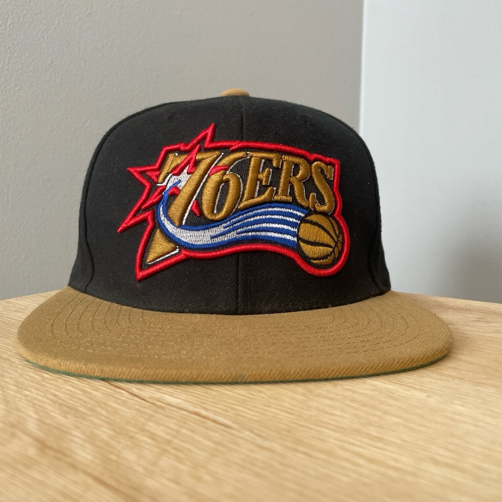 Mitchell & Ness Black and Gold 76ers Hat